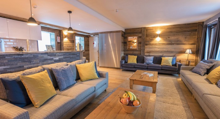 Chalet La Saulire, Val D'Isere ski chalet, image 2